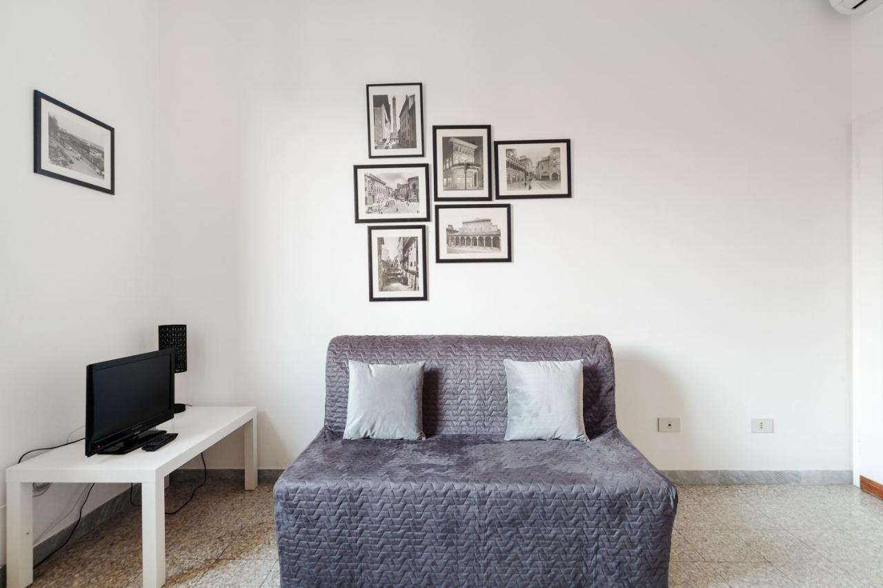 Bright&Cozy C5 Fiera Apartment Болонья Экстерьер фото