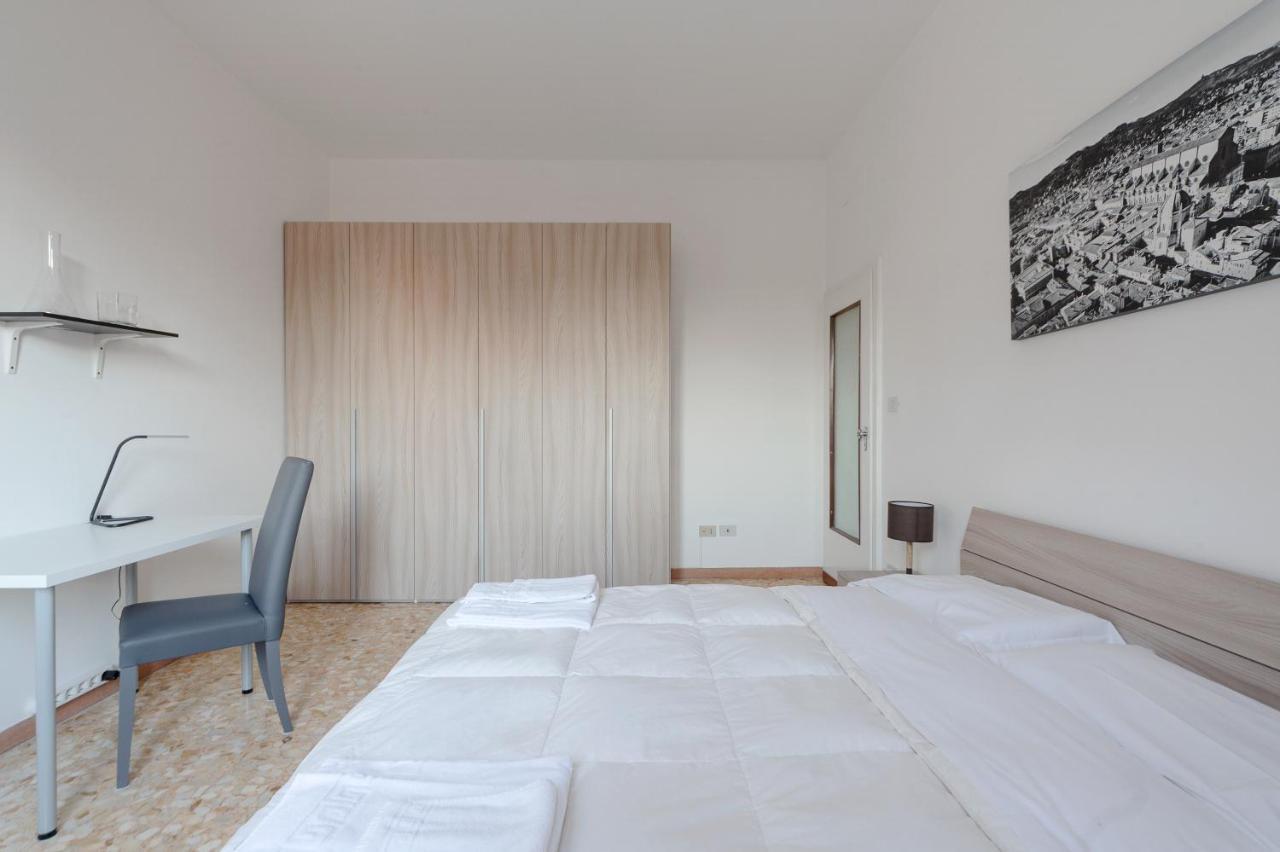 Bright&Cozy C5 Fiera Apartment Болонья Экстерьер фото